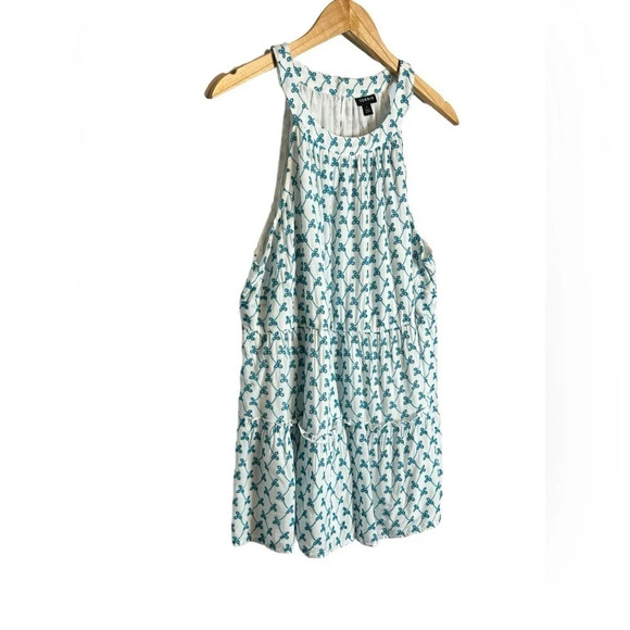 Torrid | Babydoll Eyelet Tiered Top Sleeveless Lined Keyhole Back - Picture 5 of 10